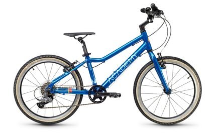 Academy Grade 4 20 Zoll Diamant 2025.01.jpg