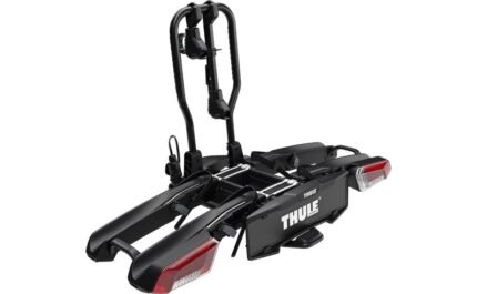 Thule EasyFold 3 Kupplungstraeger fuer 2 Fahrraeder.01 1.jpg