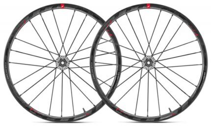 Fulcrum RacingZeroCarbonDb R0 19DFRAC 01 800x800 0.jpg